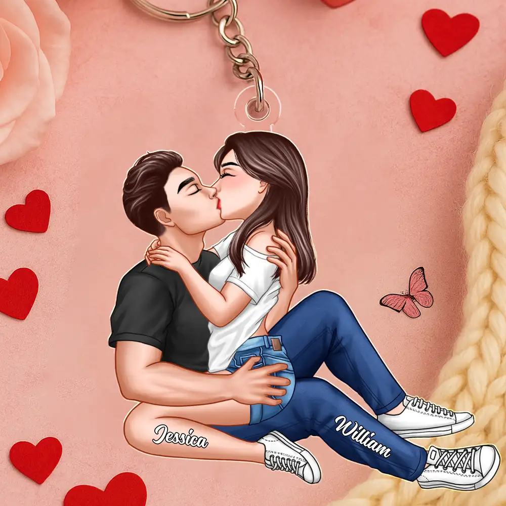 “Adorable Couple Keychain – Custom Acrylic Kissing Couple, Romantic Gift for Boyfriend & Girlfriend”