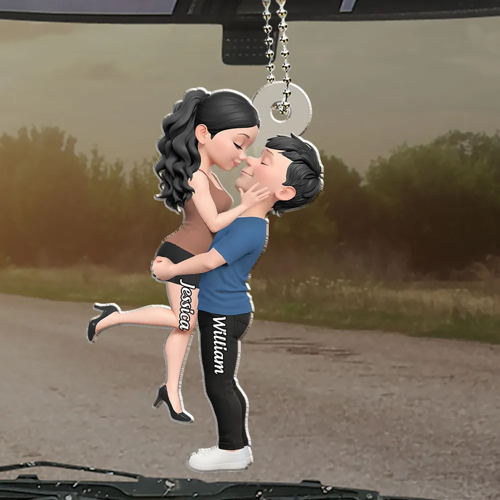 Road-Trip Embrace – Personalized Acrylic Couple Car Ornament - Image 5