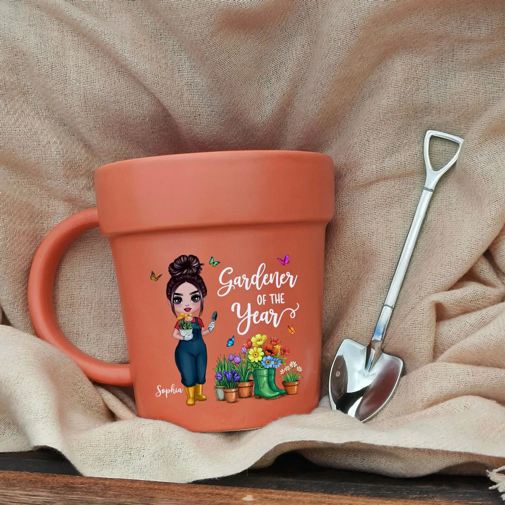 “Gardener of the Year” Personalized Plant-Pot Mug with Shovel Spoon – Fun Gift for Green-Thumb Moms, Wives & Grandmas - Image 2